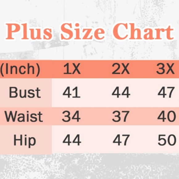 Plus Size Leopard Block Tie Knot Top - Picture 3 of 3